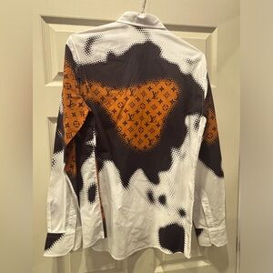 Louis Vuitton Men’s Casual Button Down Fairly New